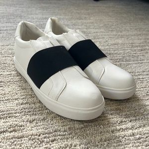 Steve Madden Sneakers